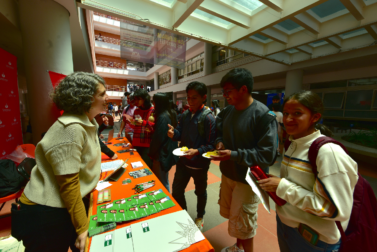 Alumnos 11va feria movilidad